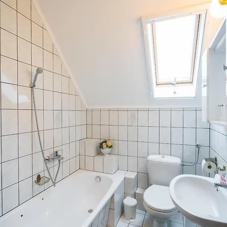 Guest house Csini Vendeghaz Balatonfoldvar