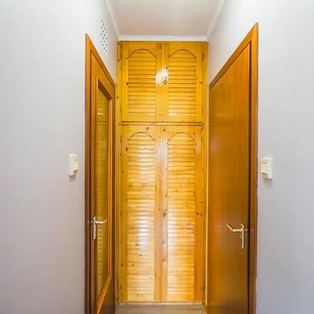Πανσιόν Csini Vendeghaz Balatonföldvár